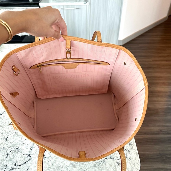 Louis Vuitton Neverfull Tote MM White Canvas Damier Azur Rose w/ Matching Insert - Picture 2 of 5